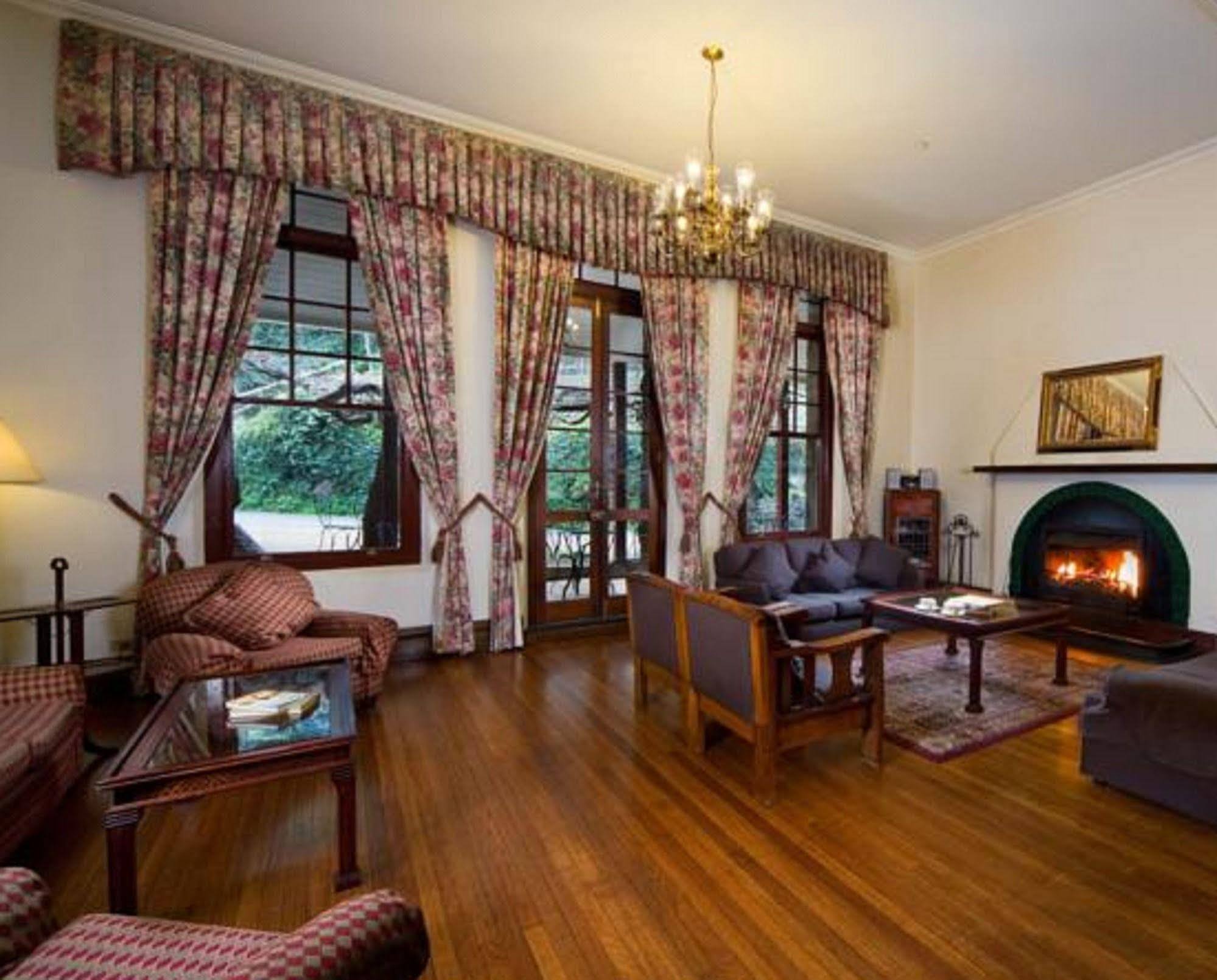 Jenolan Caves House Hotell Eksteriør bilde